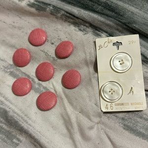 🌟🌟 Vintage button set, 7 pink fabric covered metal buttons 2 plastic pearl 🌟